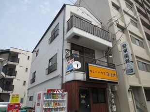 大田マンション南館の物件外観写真